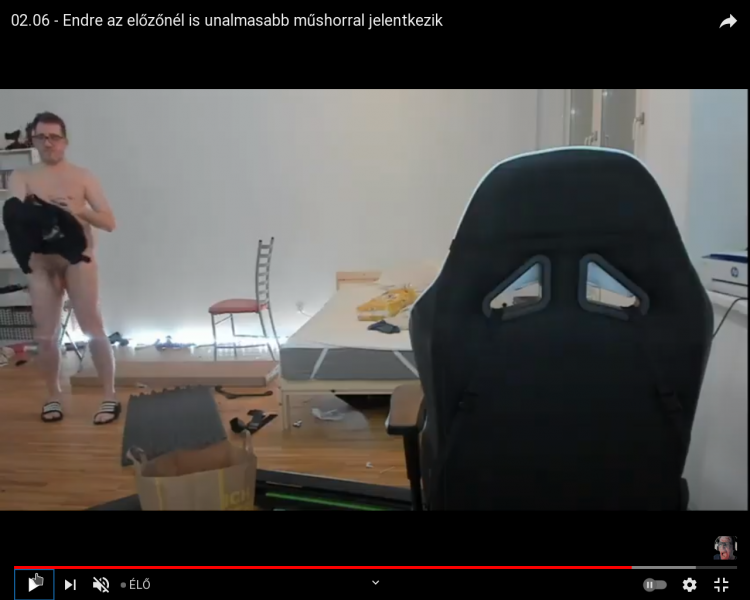 Fájl:Pitonvillantas07.png