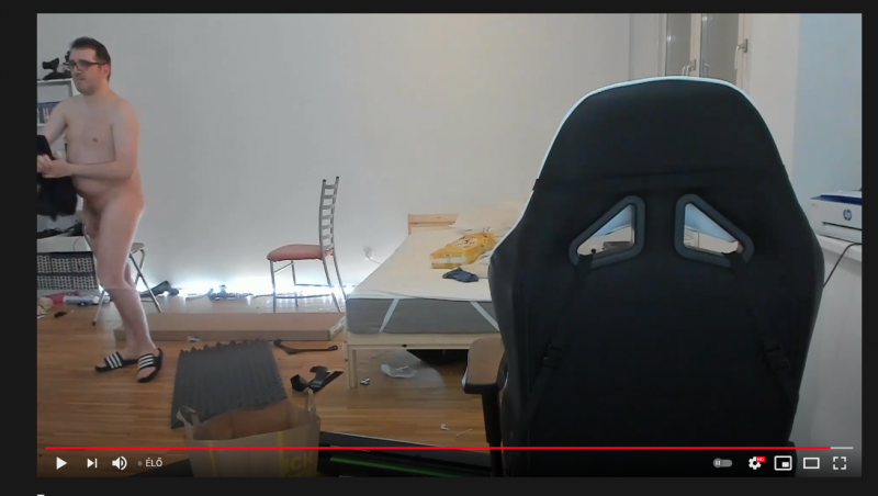 Fájl:Pitonvillantas04.png