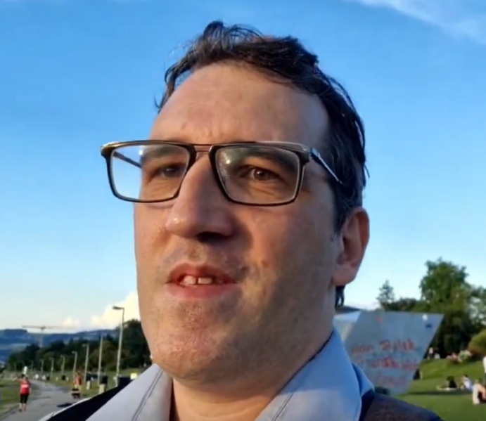 Fájl:Nozi.png
