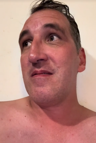 Fájl:Kraterszemu.png