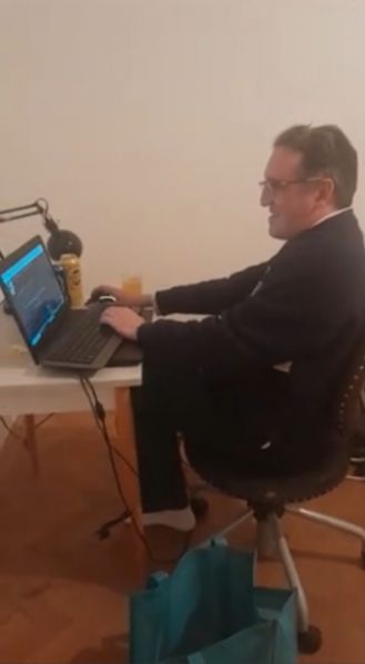 Fájl:Asztal becs.jpg