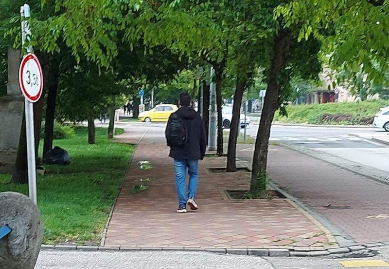 Fájl:Puposiskolas.jpg