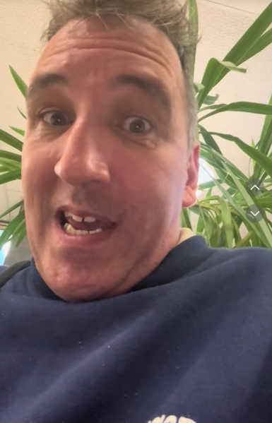 Fájl:Pupvalaholvalamikor.png